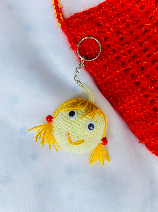 Handmade Crochet Smiley Face Keychain – Cute Yellow Yarn Doll Charm